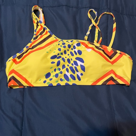 SHEIN Vibrant Bikini! - Picture 3 of 8